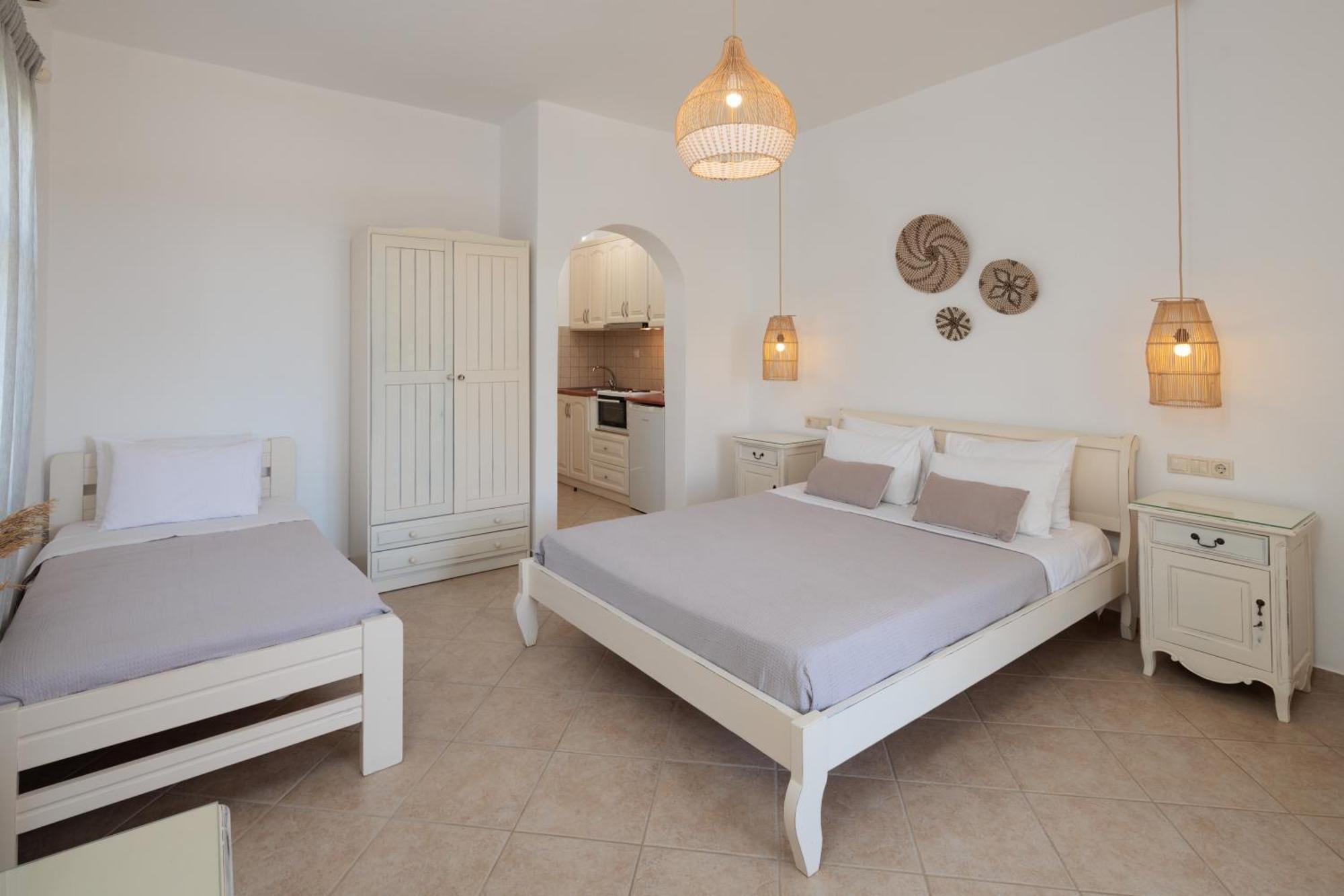 Agia Anna  Maria'S Rooms & Studios מראה חיצוני תמונה