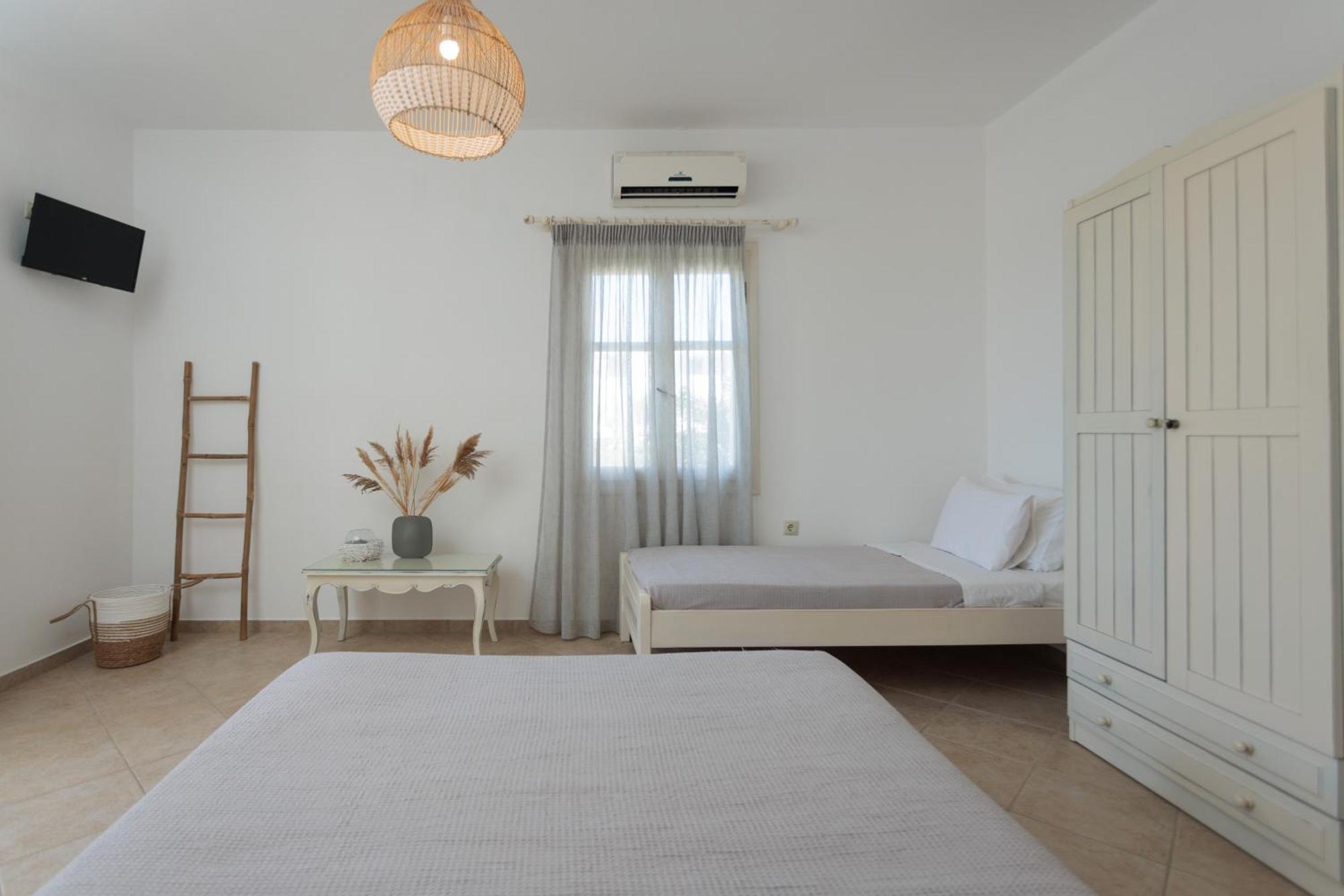 Agia Anna  Maria'S Rooms & Studios מראה חיצוני תמונה