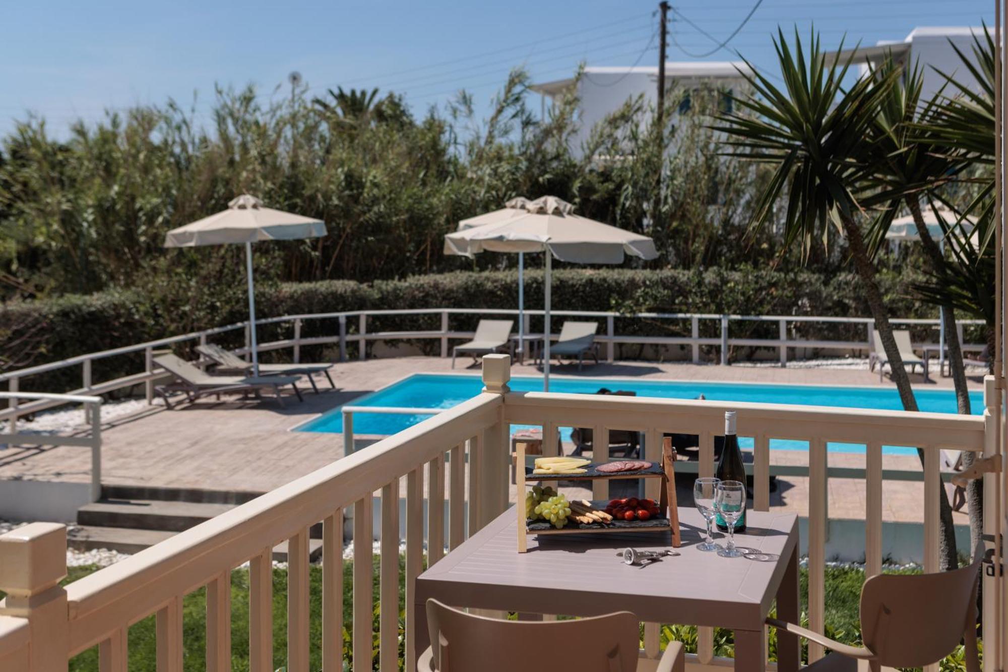 Agia Anna  Maria'S Rooms & Studios מראה חיצוני תמונה